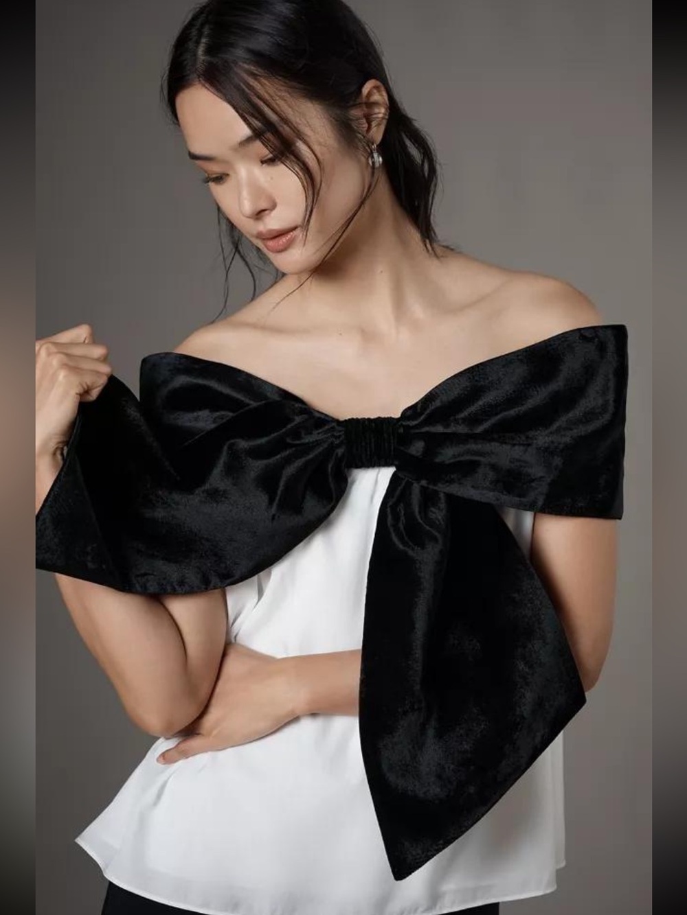 NWT Mare Mare x Anthropologie Colorblock Off-The-Shoulder Bow Top in XS